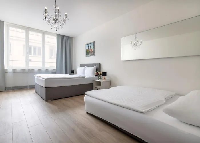 Serenity And Apartament Praga
